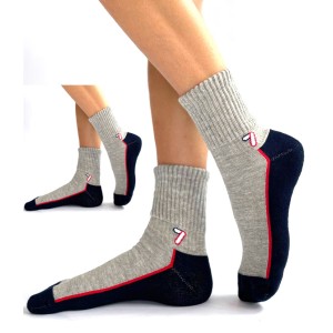 chaussettes de sport en coton bio anti transpiration et sans couture gênante au bou du pied