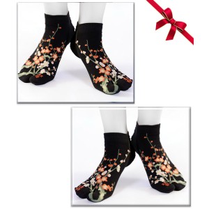 chaussettes courte fleur de prunier a doigt brillant blanc