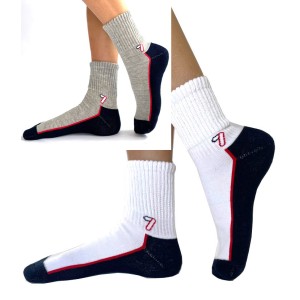 chaussettes de sport en coton bio anti transpiration et sans couture gênante au bou du pied