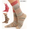 chaussettes chaude en laine et soie pour femme. chaussettes motif nordique rose